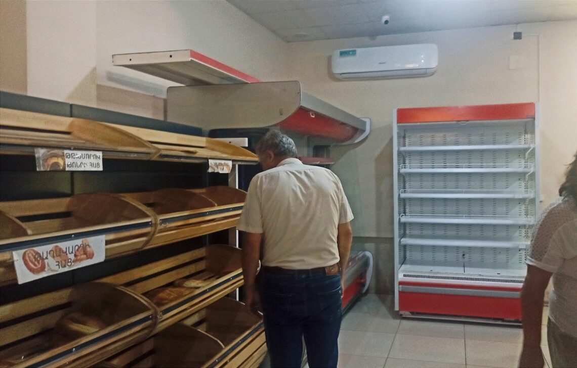 «Պտույտ մը» շրջափակված քաղաքում
